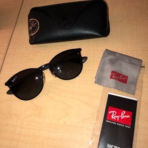 Erica Ray Bans